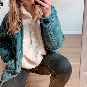 Oversized Arie fleece sweater